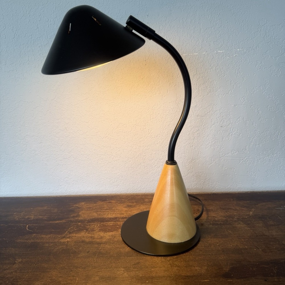 Post Modern Desk Lamp Memphis Design Retro American Lighting Halogen Works!